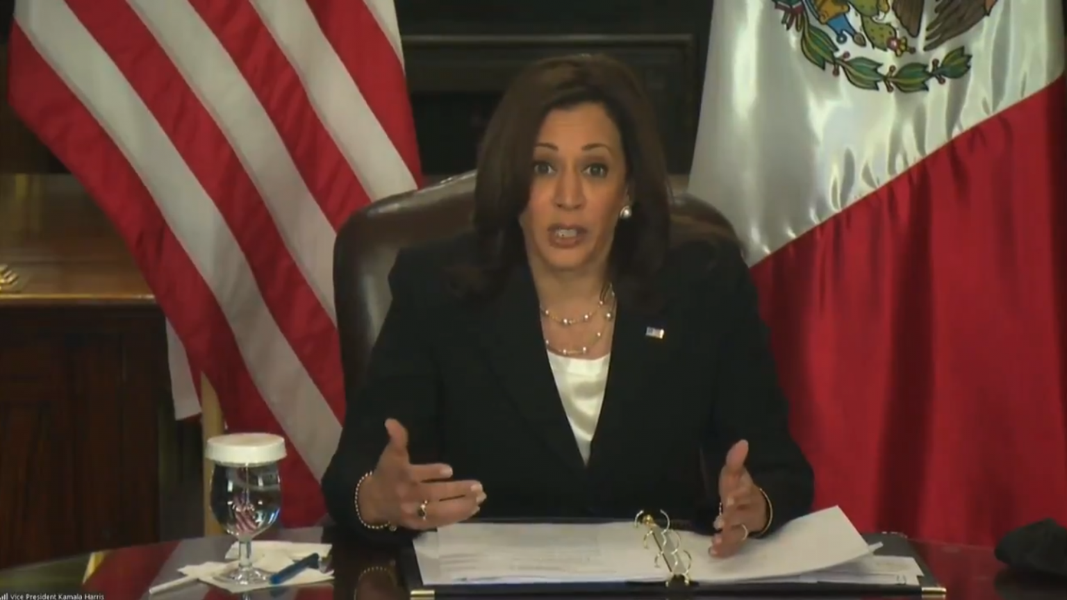 Kamala Harris da positivo a COVID