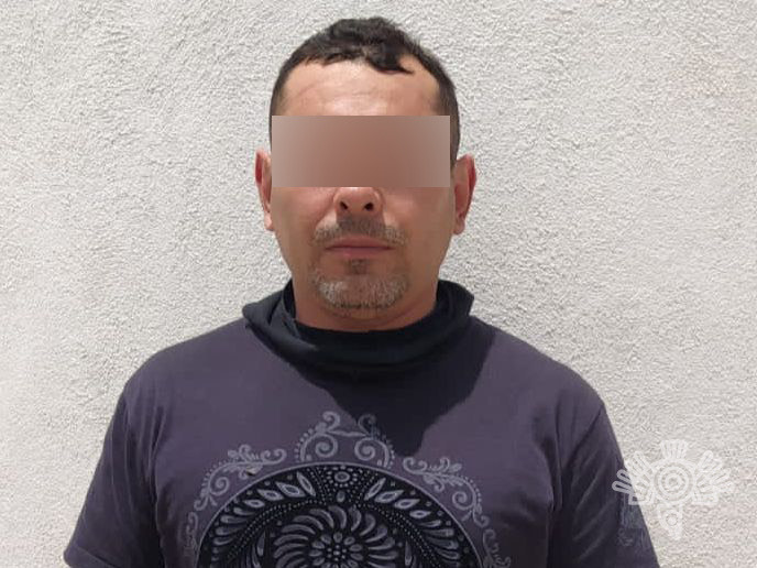 En Palmar de Bravo, Policía Estatal detiene a un sinaloense acusado de tráfico de personas
