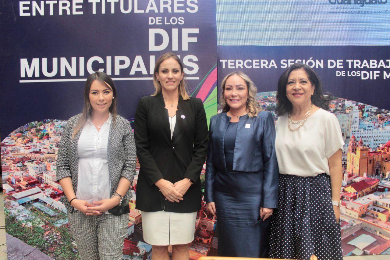 María de la Barreda presenta el Proyecto “Casa Rosa” en la Red Nacional de DIF’s Municipales  