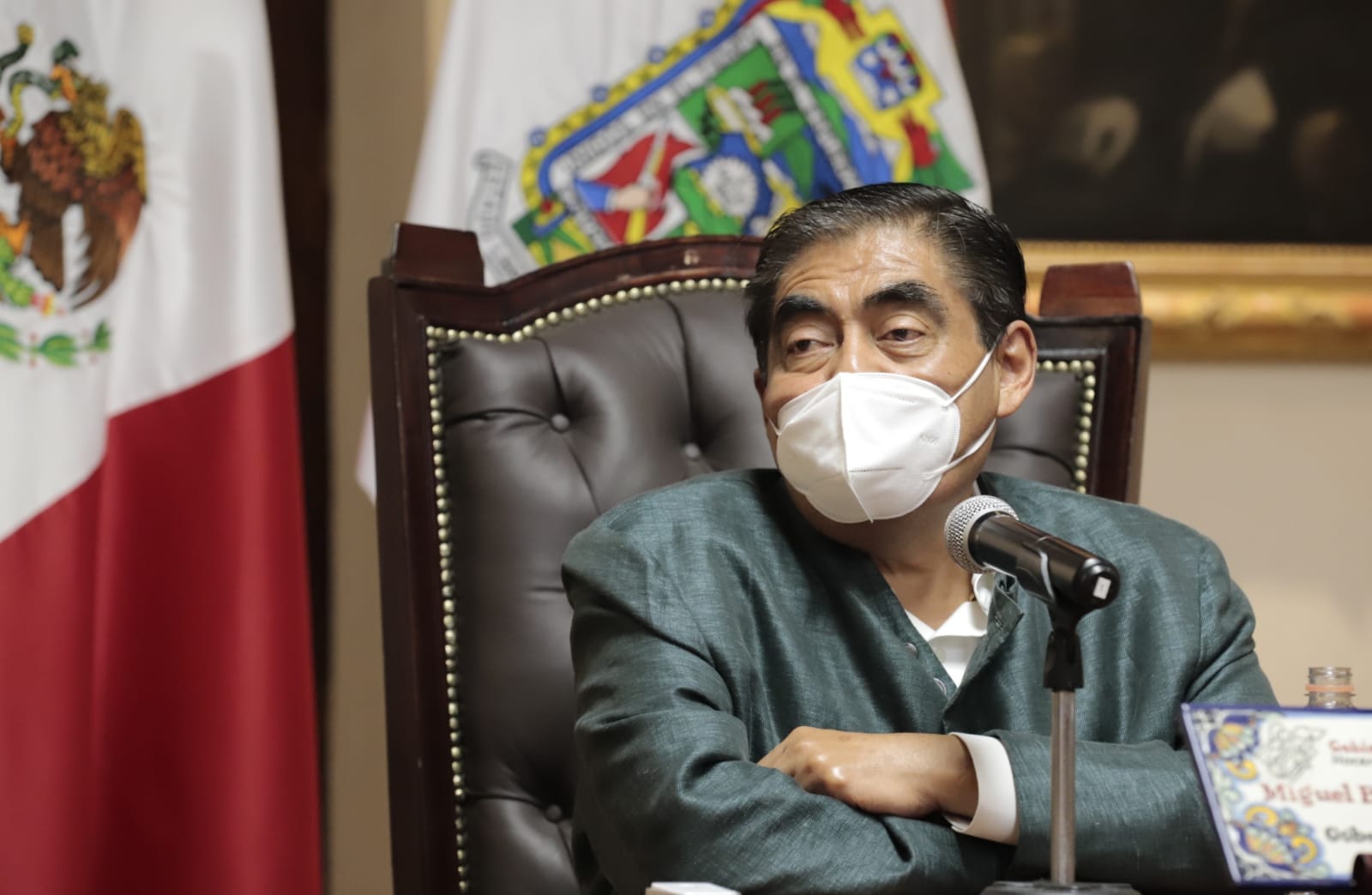 Barbosa pide a los alcaldes que no reciban recados de miembros de la delincuencia organizada