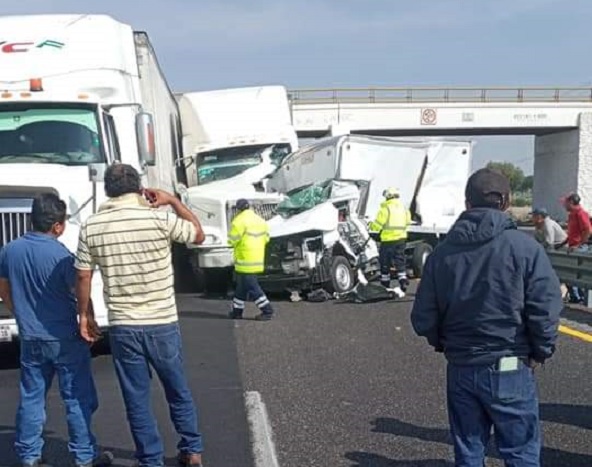 Accidente en la Puebla-Orizaba provoca intenso tráfico en ambos sentidos