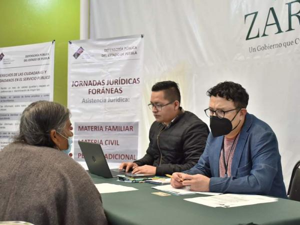 SEGOB acerca los servicios de defensoría a pobladores de Zaragoza y Tepeaca