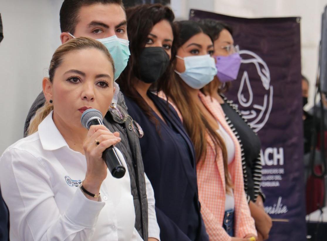 Paola Angon encabeza entrega de equipo de seguridad a personal operativo del SOSAPACH  