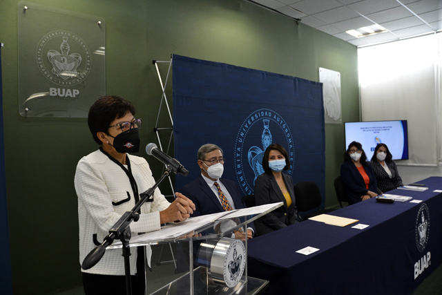 Rinde su tercer informe la directora de la Facultad de Ciencias de la Computación de la BUAP