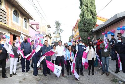 El Ayuntamiento de Puebla inicia el adoquinamiento de calles en la colonia Lomas de Tziltzoni