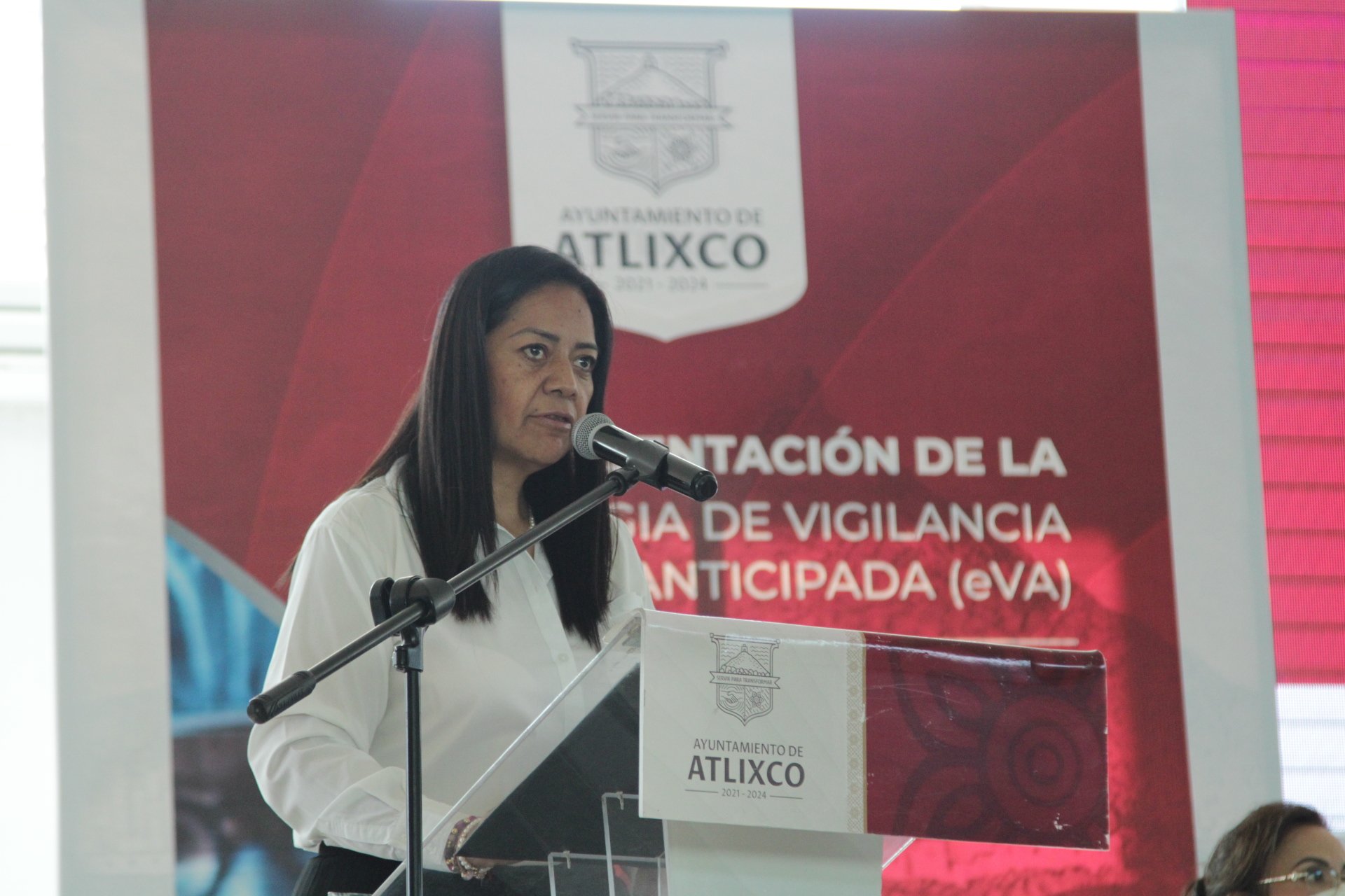Ariadna Ayala presenta la Estrategia de Vigilancia Anticipada en materia de cáncer de mama