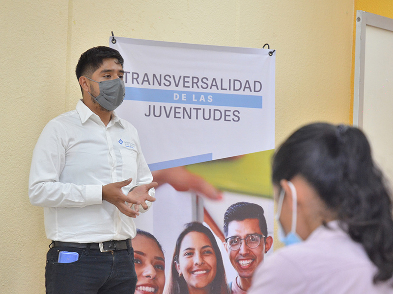 Capacitan a autoridades municipales y educativas de Tepexi en materia de prevención de adicciones