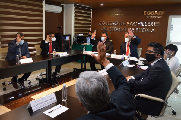 COBAEP atiende la calidad educativa de 37 planteles