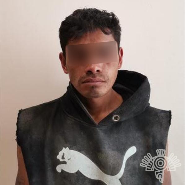 Policía Estatal detiene a tres personas por robo de alumbrado público