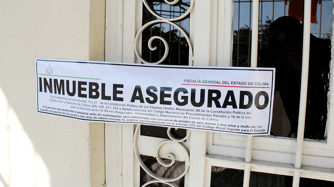 Catean y aseguran dos inmuebles de Arturo Rueda
