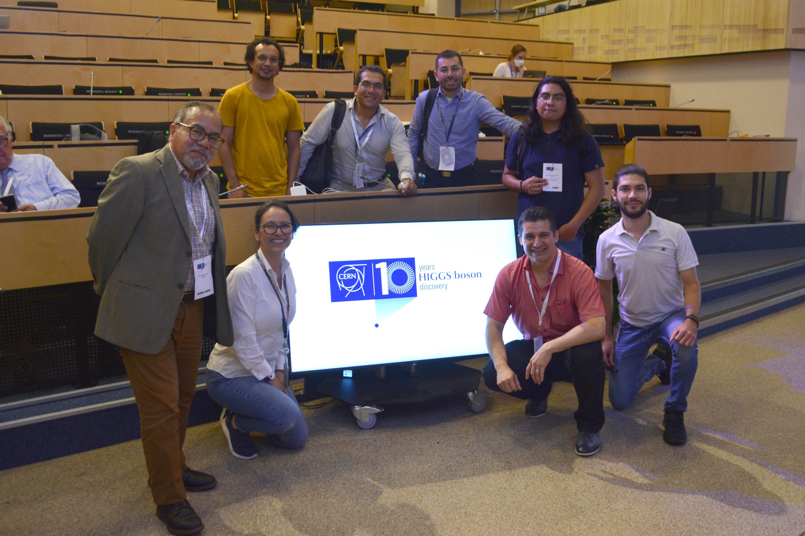 Físicos de la BUAP participan en el Higgs Boson Discovery en Ginebra, Suiza