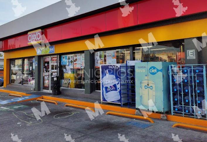 Joven muere por un disparo en el abdomen frente a Oxxo de Lomas de San Miguel 
