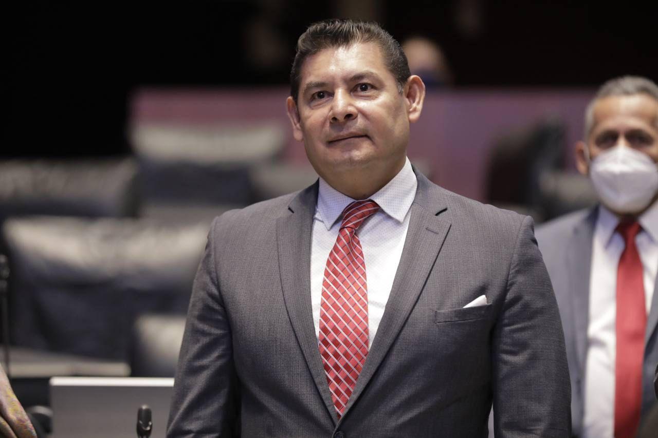Ante aumento de fraudes, Armenta impulsará marco normativo para la seguridad y confianza digital