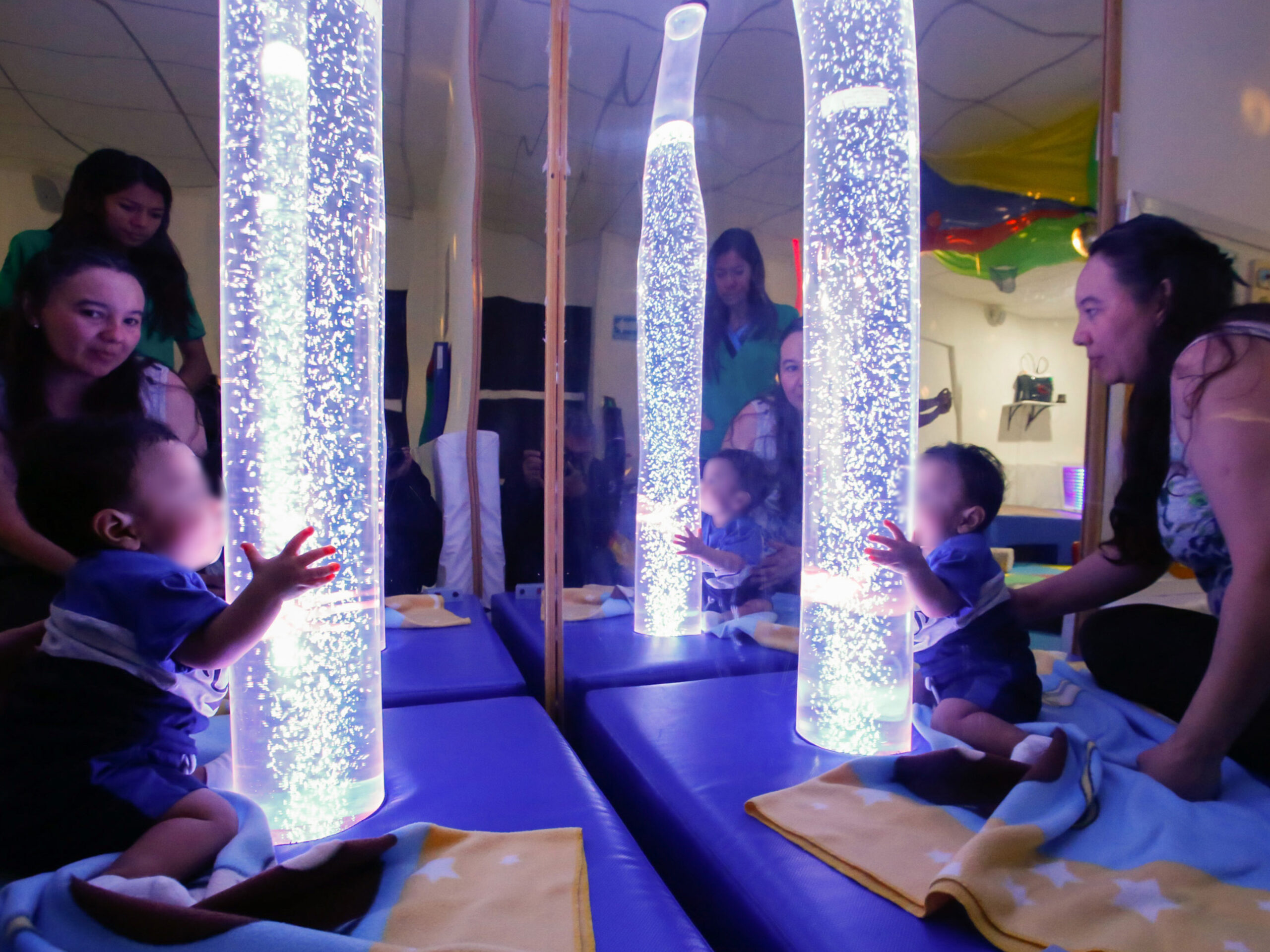 Con terapias, SEDIF promueve desarrollo psicomotor de las niñas, niños y adolescentes