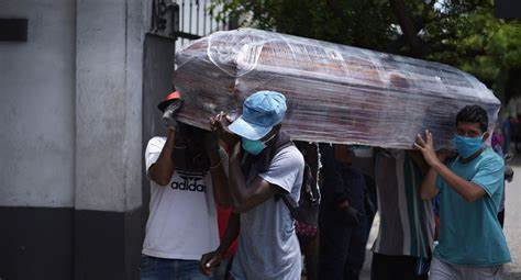 Continúan &nbsp;registrándose muertes por Covid en Puebla por no aplicarse la vacuna; tres en las últimas 24 horas