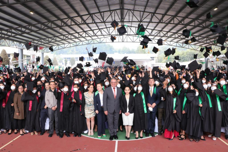 Se gradúan 407 estudiantes del Tecnológico de Teziutlán