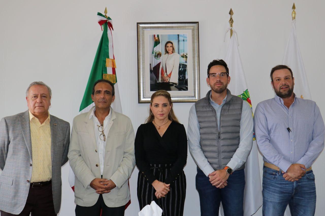Ayuntamiento de San Pedro y Canadevi potencializan la industria de la construcción