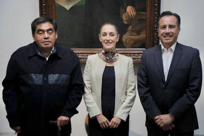 Barbosa se reunió con Claudia Sheinbaum y Cuitláhuac en el Palacio del Ayuntamiento capitalino
