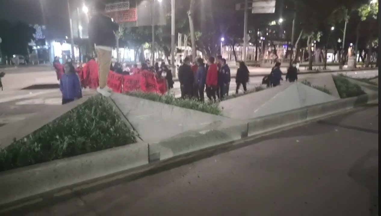 Normalistas de Teteles eran desalojadas por policías de la CDMX cuando sonó la alerta sísmica (VIDEO)