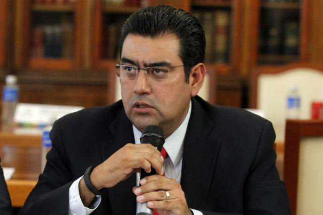 ¿Cómo vas a otro lado si no tienes arreglada la casa?, le pregunta Salomón Céspedes a Eduardo Rivera