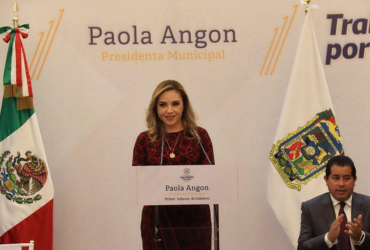 En su primer informe de labores Paola Angon destaca que seguirá trabajando con transparencia