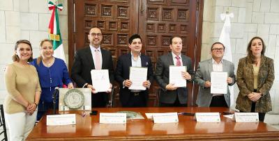 Firma Escuela Libre de Derecho de Puebla convenio con instituciones de justicia electoral