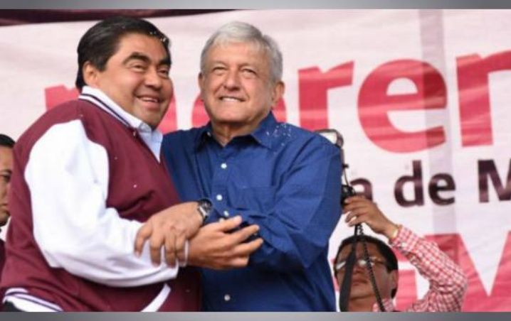 López Obrador lamentó la muerte de Miguel Barbosa Huerta