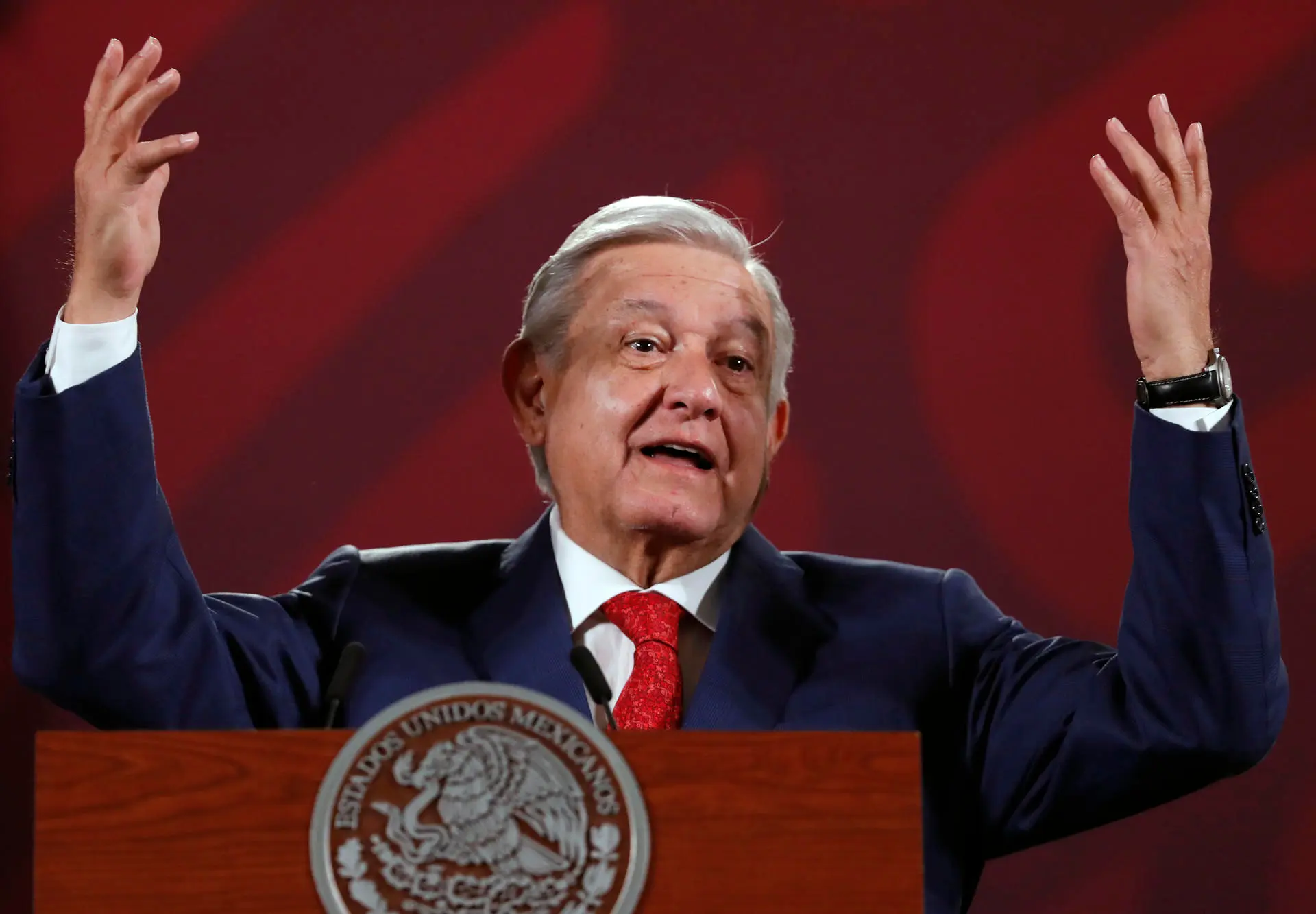 “Es la campeona de la manipulación”: AMLO ‘truena’ contra la radio tras dichos sobre ministra Piña