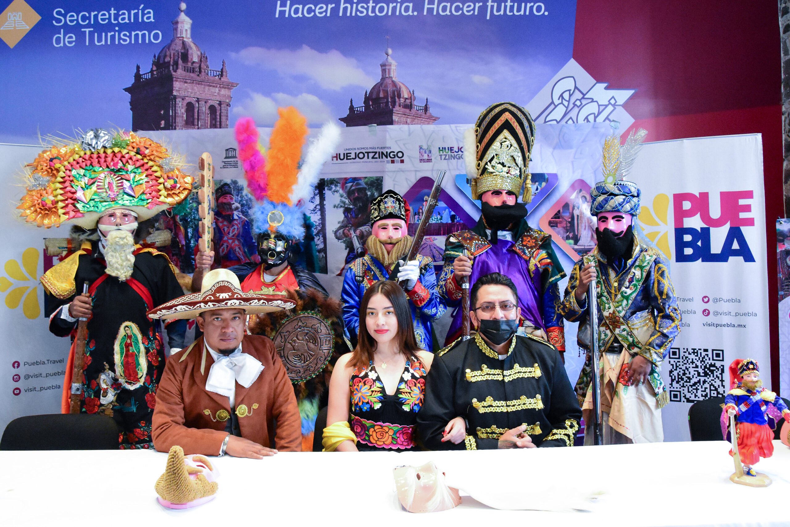 Asiste y dIsfruta del Carnaval y Altares de Cuaresma en Huejotzingo