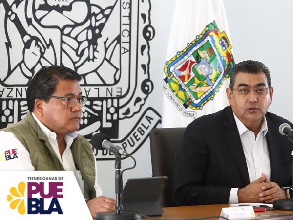 Llama Sergio Salomón a la sociedad a respetar la vida de las mujeres