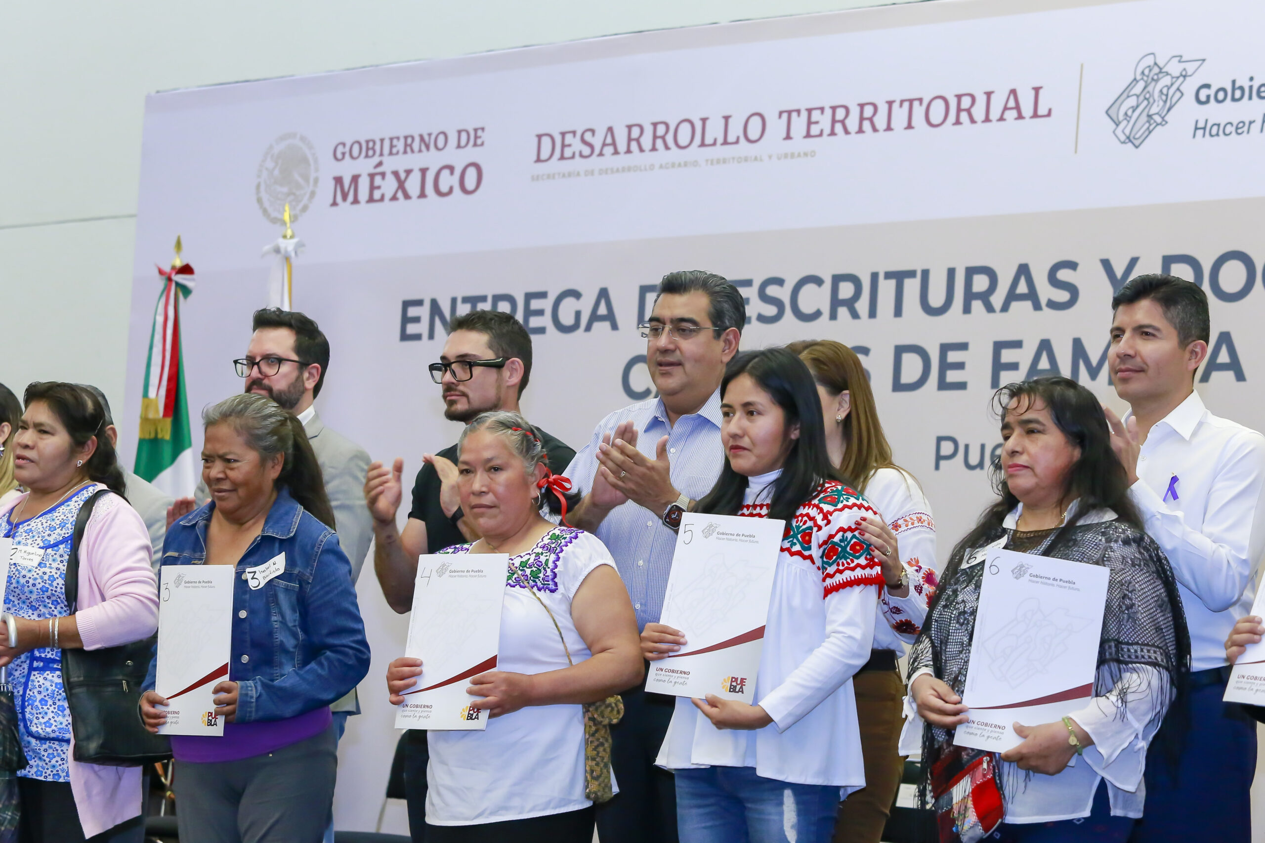Sin favoritismos ni exclusiones, gobierno de Puebla crea puentes de interlocución con la sociedad: Sergio Salomón
