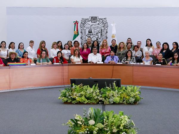 En conjunto con sociedad, gobierno de Puebla fortalece políticas públicas a favor de las mujeres