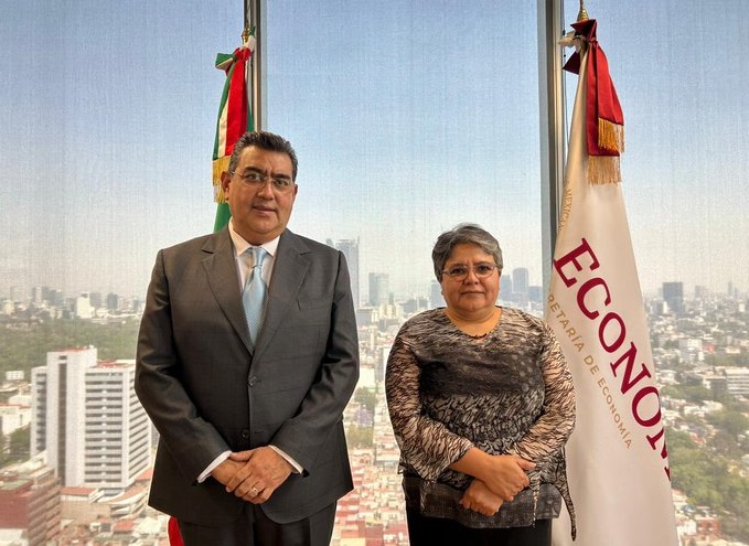 Salomón Céspedes se reúne con la Secretaria de Economía federal&nbsp;