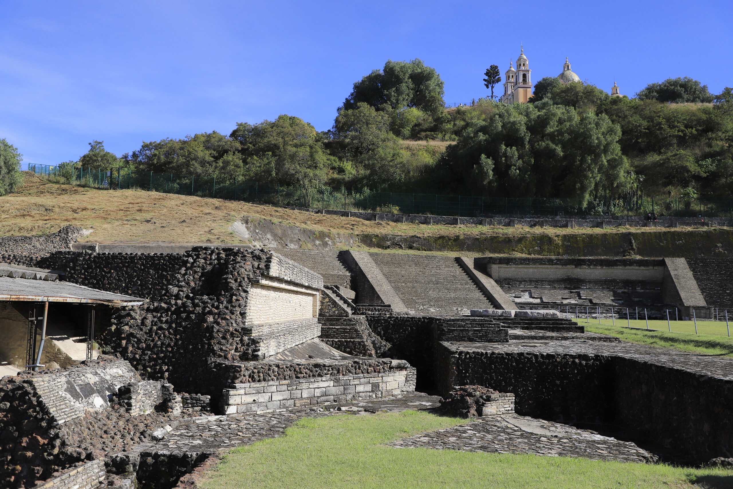 Recibe Puebla más de 57 mil visitantes en zonas arqueológicas y museos