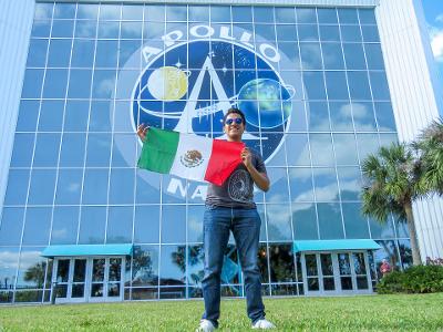 Orgullo poblano: egresado de la IBERO Puebla llega al espacio