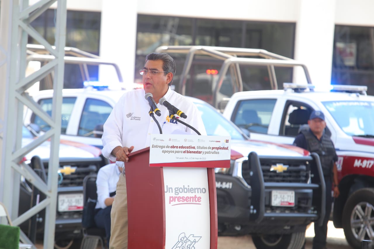 En Tehuacán, Sergio Salomón convoca a trabajar en unidad y de manera transparente