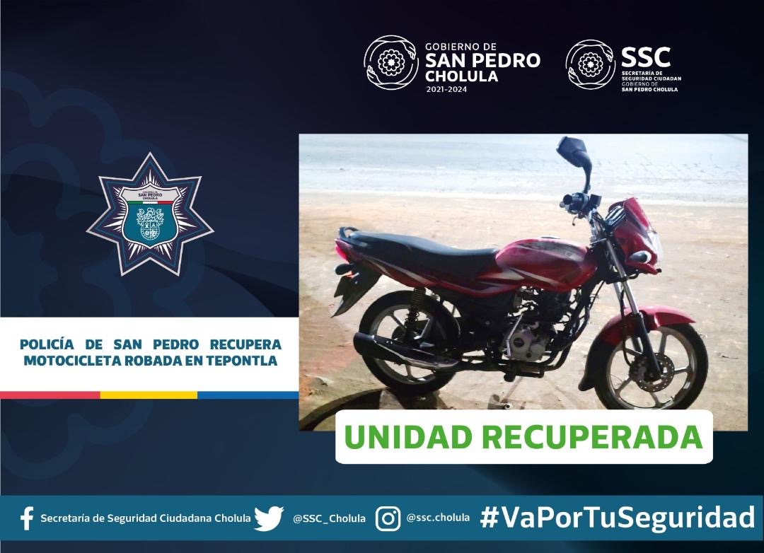 Policía  de San Pedro Cholula recupera motocicleta robada en Tepontla