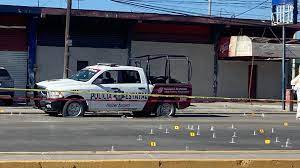 Cuatro muertos, tres policías y tres civiles heridos fue el saldo del ataque al bar “Pinochos” de Amozoc 