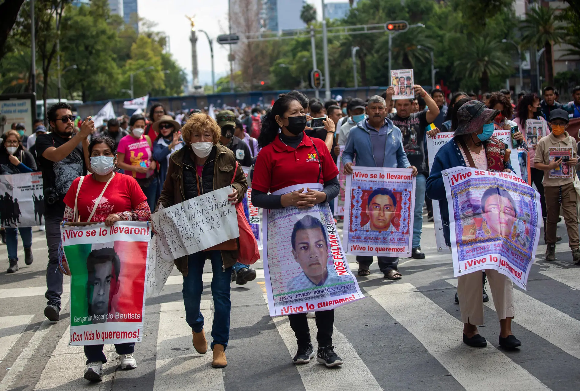 Dan prisión preventiva a Gualberto Ramírez, exfuncionario de SEIDO por Caso Ayotzinapa