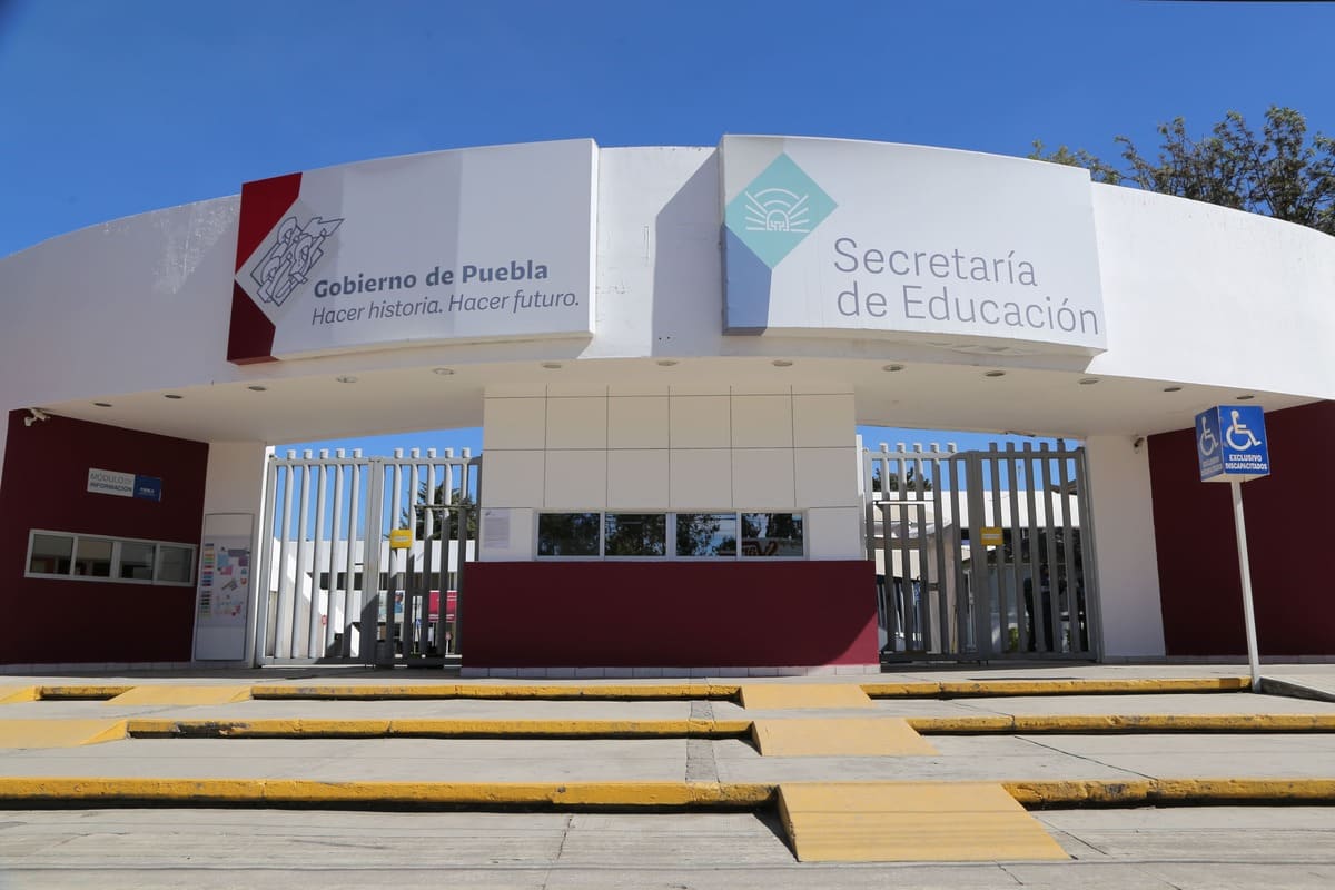 Emite SEP 70 denuncias por reparto de plazas a maestros aviadores