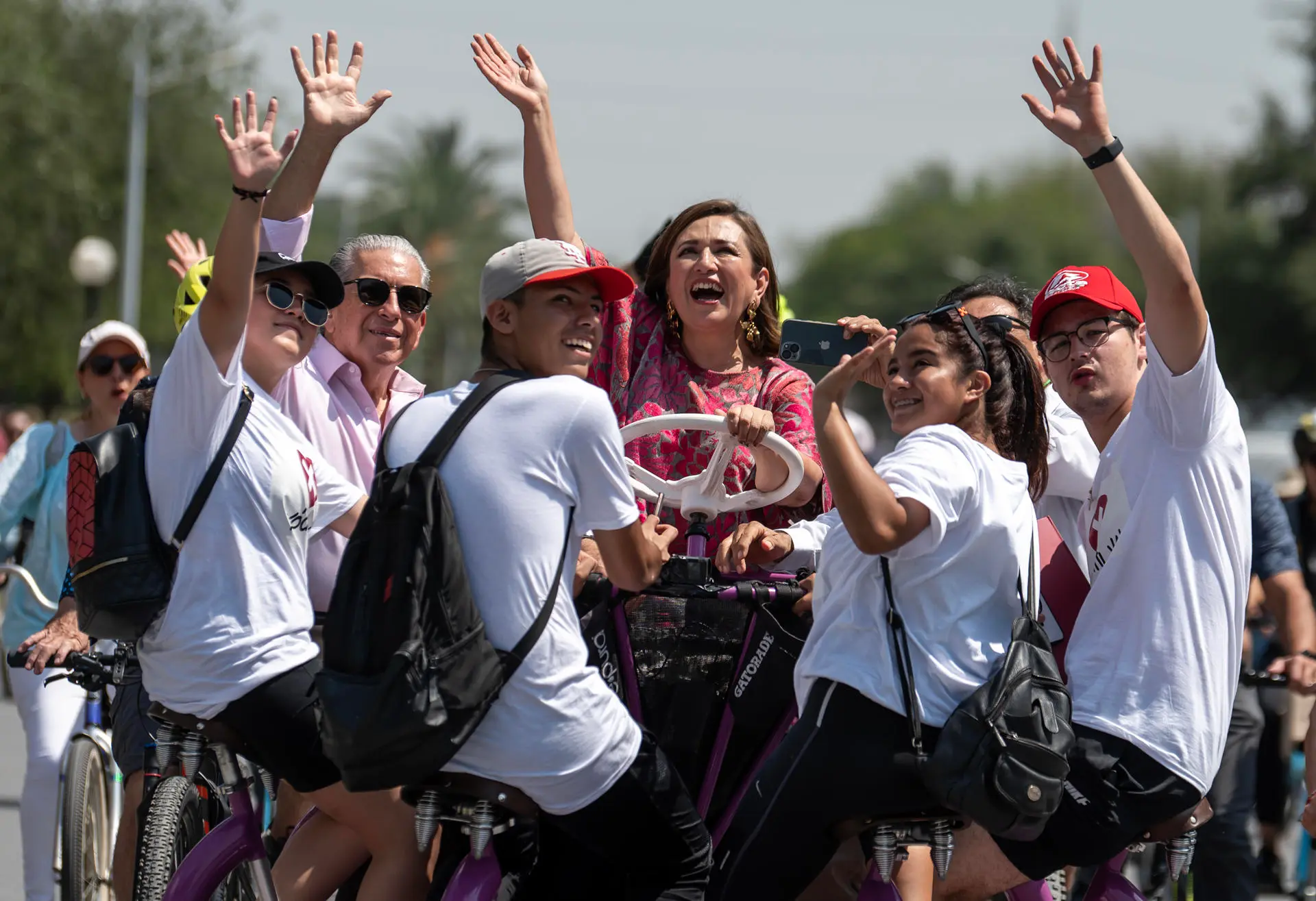 “Nos quieren vender otra farsa”, con historia de Xóchitl Gálvez: AMLO