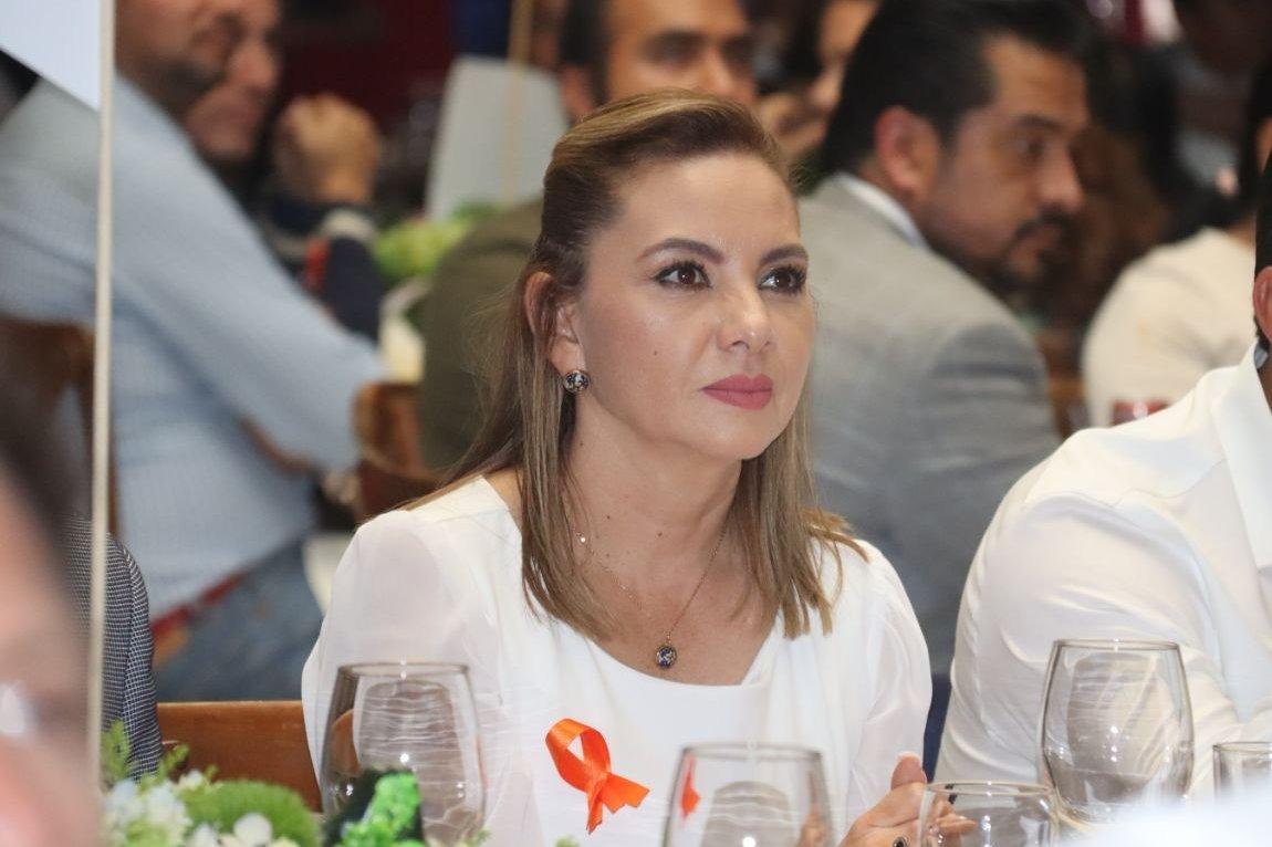 Paola Angon y CANIRAC Puebla dan inicio a la temporada de Chiles en Nogada