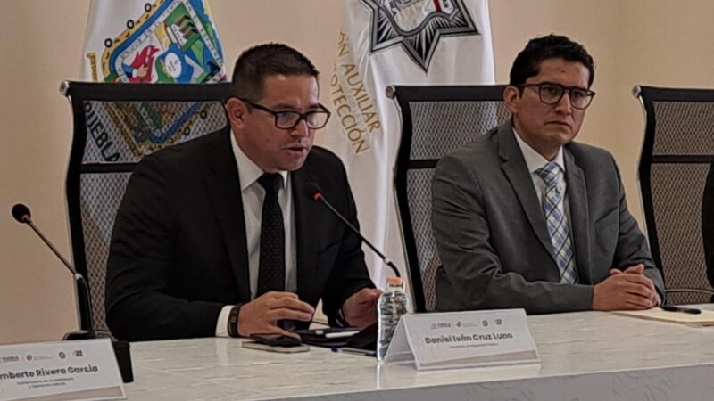 Un Policía Estatal y un delincuente muertos, 4 uniformados heridos y 8 detenidos, saldo de la balacera en Xoxtla