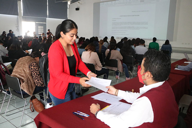 Beneficia SEP a más de 500 docentes con asignación de plazas y horas frente a grupo