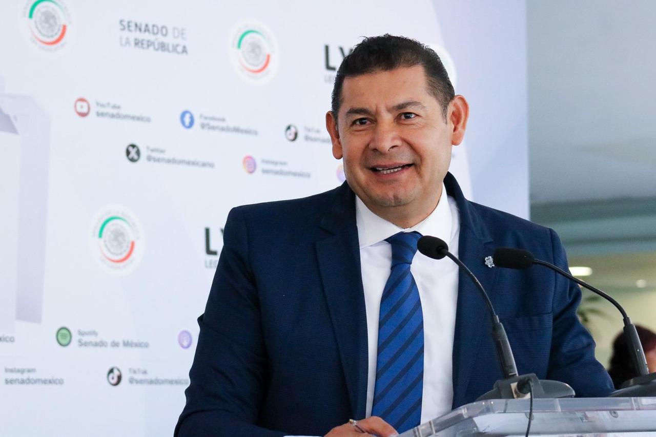 López Obrador posiciona a México en el top 5 de las economías más importantes: Armenta