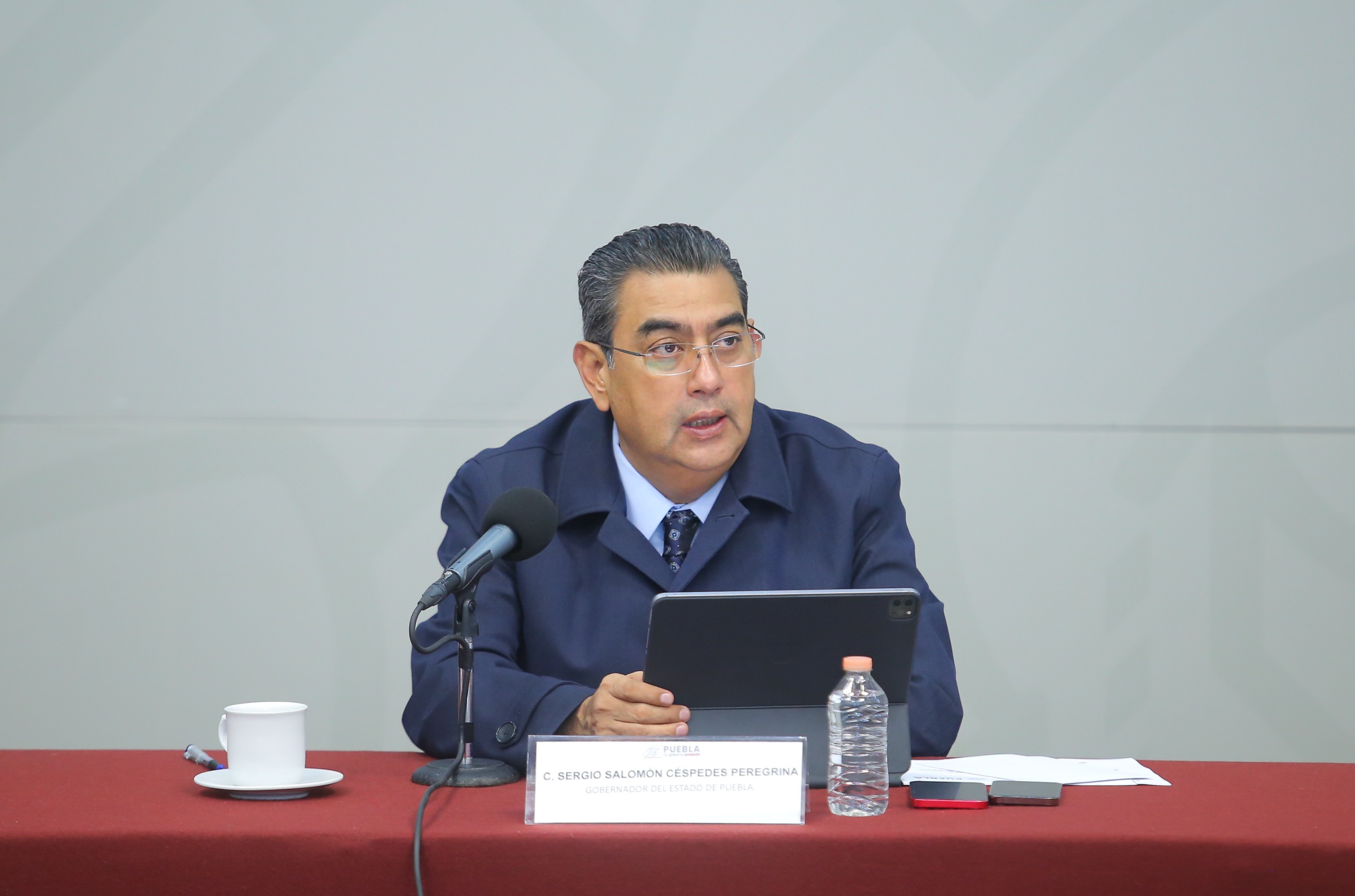 «Uy que mello», le contesta Sergio Salomón a Eduardo Rivera quien aseguró que los morenistas temblarían con su destape