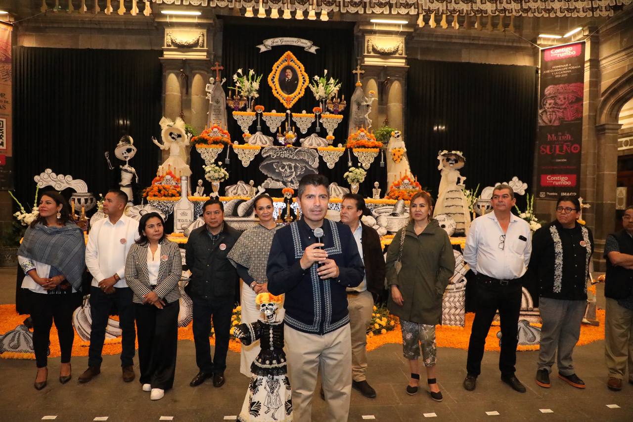 Autoridades municipales inauguran el Tercer Corredor Metropolitano de Ofrendas