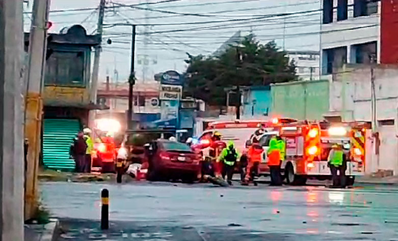 Muere conductor de Uber por choque en la Diagonal Defensores; francés ebrio, presunto responsable