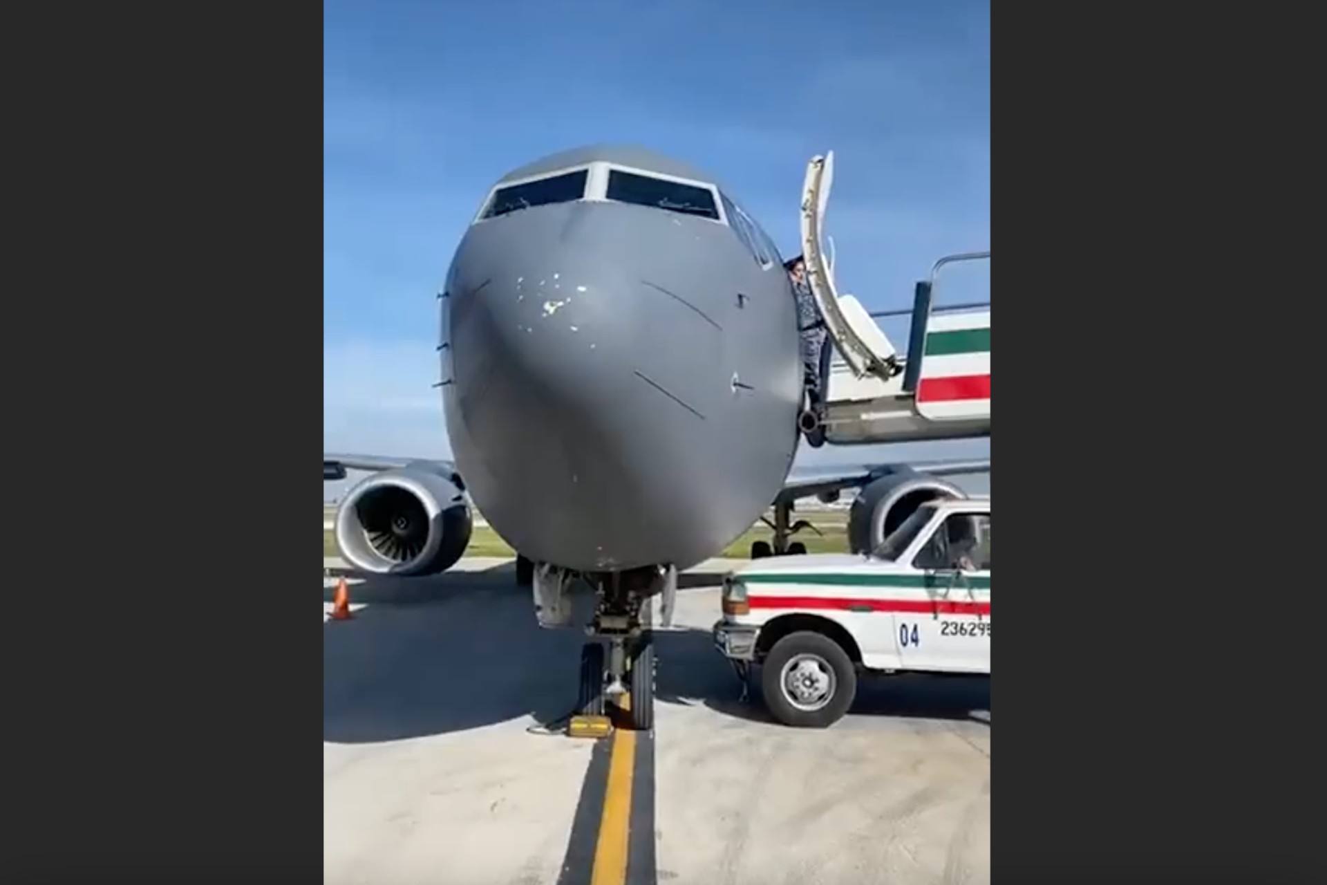 Avión de la FAM parte a Israel para rescatar a mexicanos