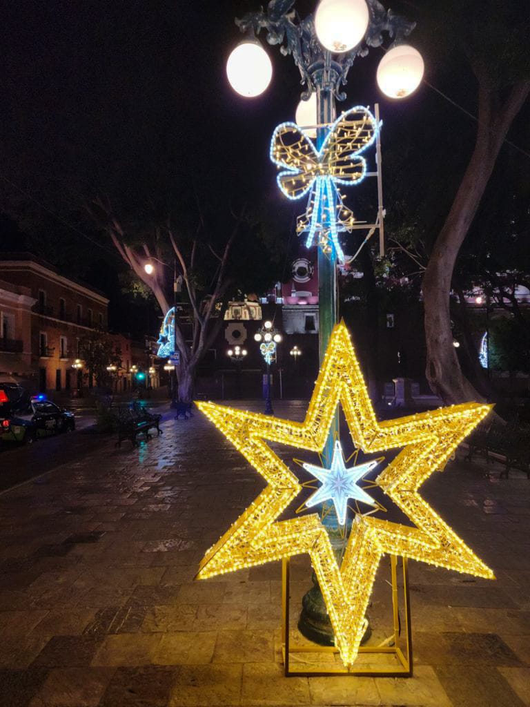En Puebla capital se colocarán cinco mil piezas en 2D y 3D para iluminar la Navidad